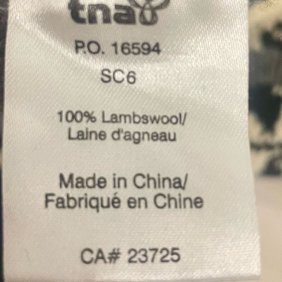 Aritzia wool sweater - Picture 3 of 3